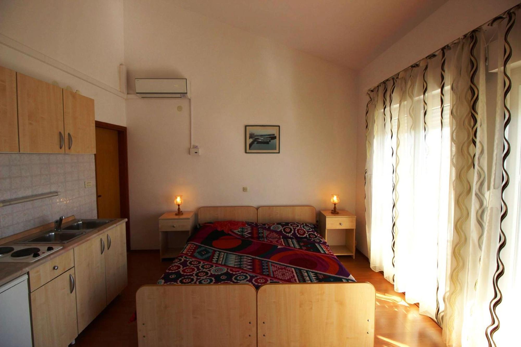 Apartments Ivka Omiš Quarto foto