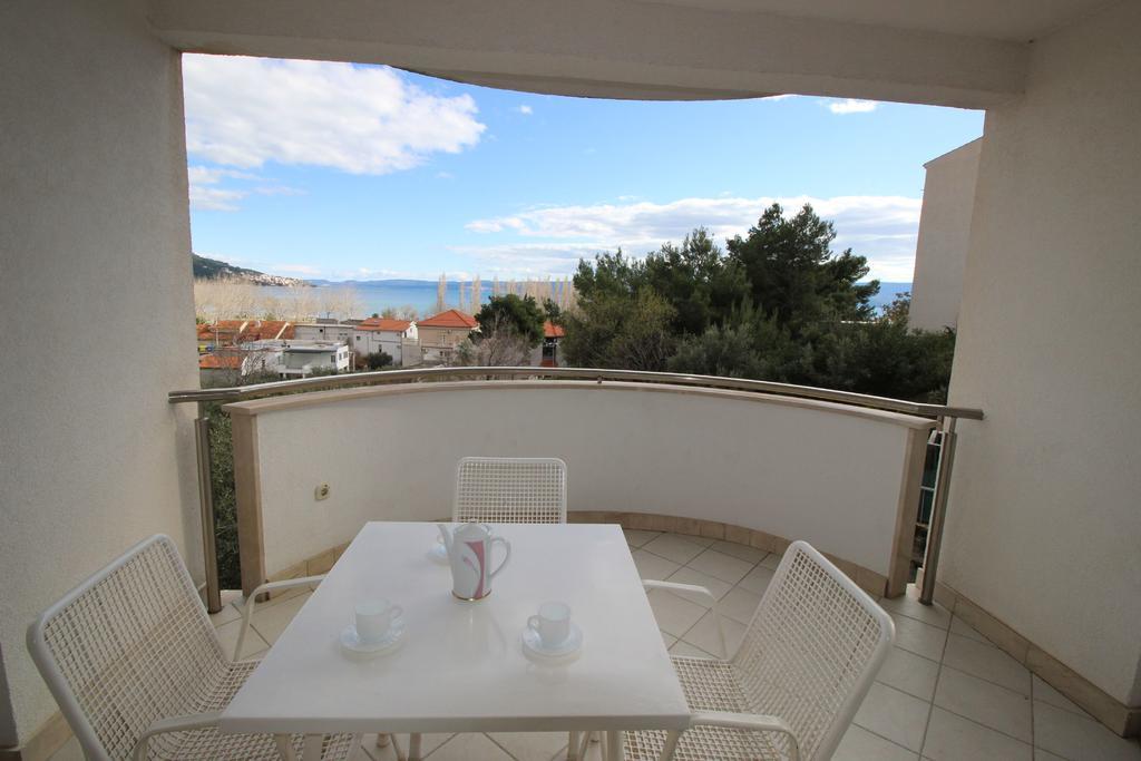 Apartments Ivka Omiš Quarto foto